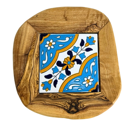 Deska z drewna oliwnego do krojenia serwowania 18x19cm